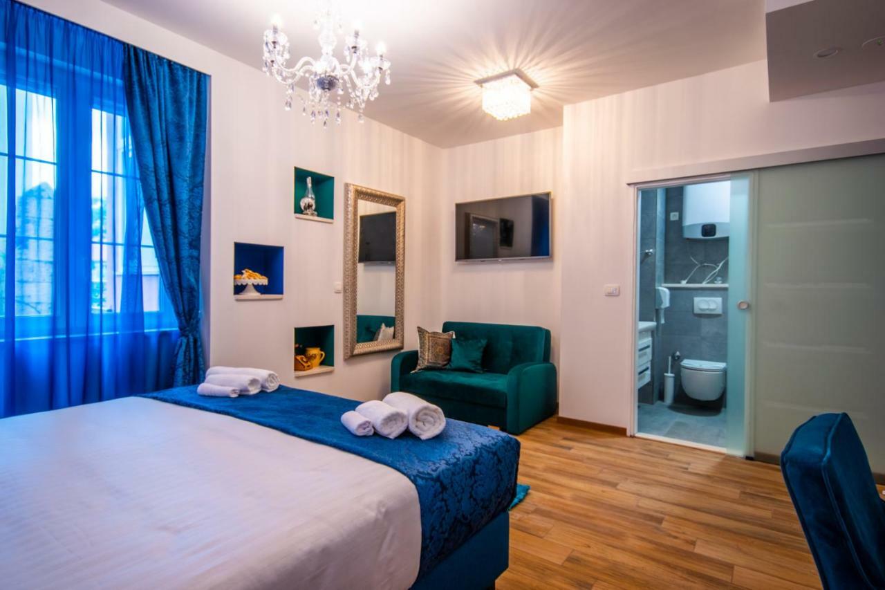 Center Luxury Rooms 3 สปลิท ภายนอก รูปภาพ